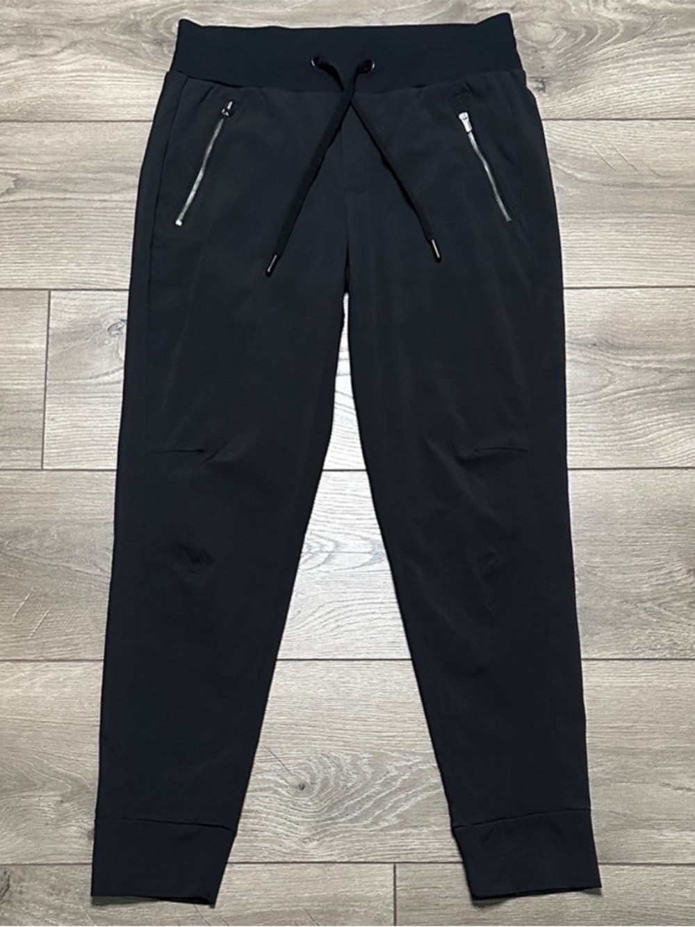 Athleta Trekkie North Jogger Mid Rise Black Active Hiking Casual Pants Size 4‎
